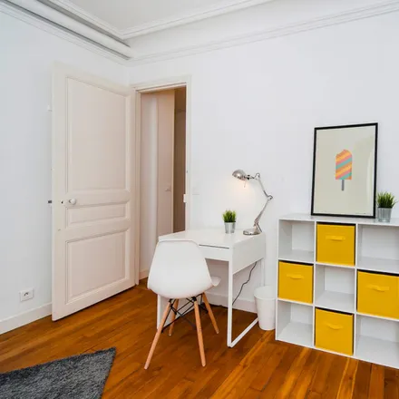 Image 2 - 25 Rue Oscar Roty, 75015 Paris, France - Room for rent