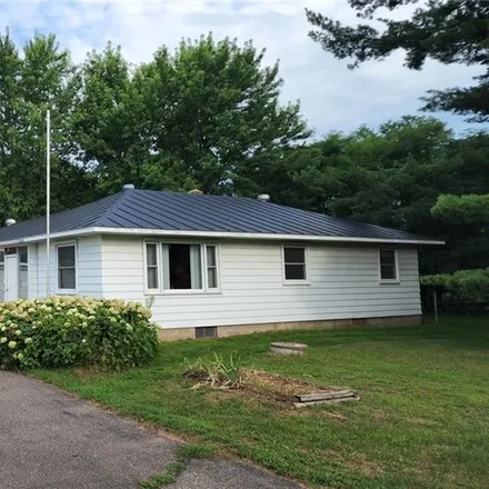 Buy this 4 bed house on 1201 County Highway F in Eau Claire, WI 54703