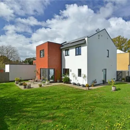 Image 2 - 16 The Chase, Topsham, EX3 0FB, United Kingdom - House for sale