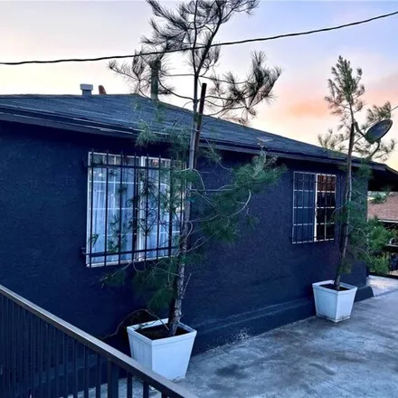 Buy this studio apartment on 1537 Helen Drive in East Los Angeles, CA 90063