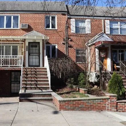 Buy this 5 bed house on 6160 71st St in Middle Village, New York