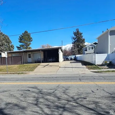 Image 3 - 1000 East, Clearfield, UT 84041, USA - Condo for sale
