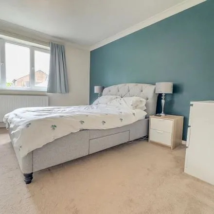Rent this 2 bed duplex on Coal Hill Lane in Farsley, LS13 1PP