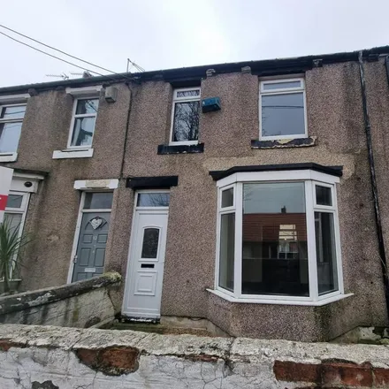 Rent this 3 bed townhouse on unnamed road in Easington Colliery, SR8 3LA