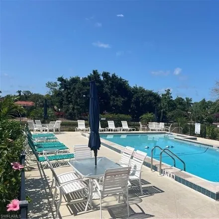 Image 5 - 5643 Rattlesnake Hammock Road, Lely Country Club, Collier County, FL 34113, USA - Condo for rent