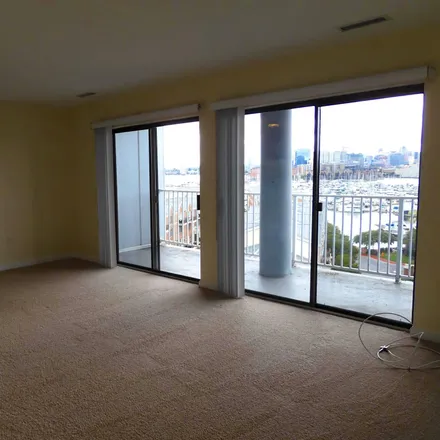 Image 7 - Lighthouse Landing, 2702 Lighthouse Lane, Baltimore, MD 21224, USA - Condo for sale