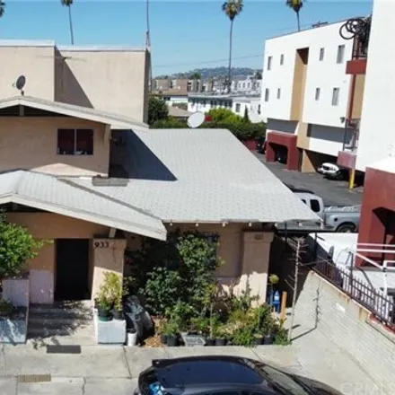 Buy this 12 bed house on 927 North Mariposa Avenue in Los Angeles, CA 90029