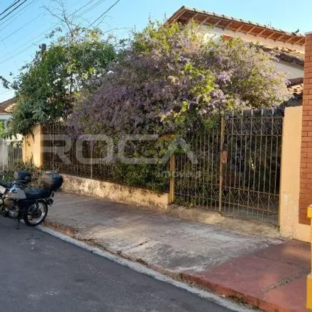 Buy this 2 bed house on Kumon in Rua Totó Leite, Vila Deriggi