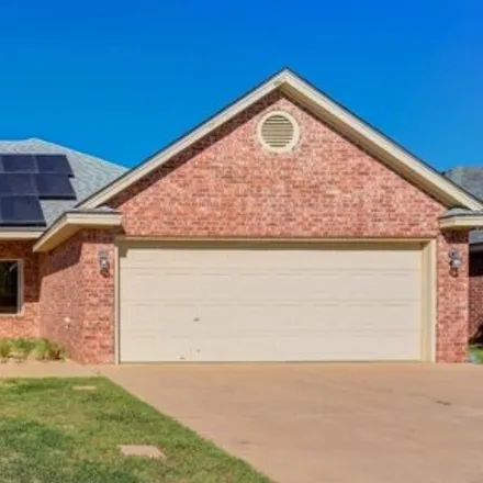Buy this 3 bed house on 6530 71st Street in Lubbock, TX 79424