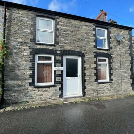 Buy this 3 bed house on unnamed road in Tregaron, SY25 6NE