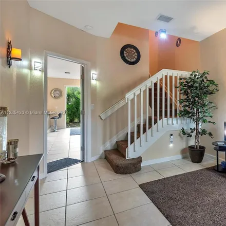 Image 5 - 550 Northeast 21st Terrace, Homestead, FL 33033, USA - Townhouse for sale