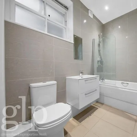 Image 9 - 122-142 Bedford Court Mansions, Adeline Place, London, WC1B 3AH, United Kingdom - Apartment for rent
