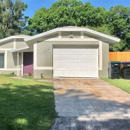 Rent this 3 bed house on 1298 Sasoon Avenue in Orange County, FL 32803