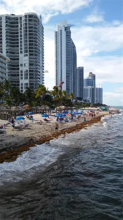 Image 3 - Plaza of the Americas Building 1, Northeast 163rd Street, Sunny Isles Beach, FL 33160, USA - Condo for rent