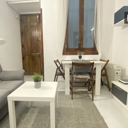 Image 2 - Calle de Murcia, 20, 28045 Madrid, Spain - Apartment for rent