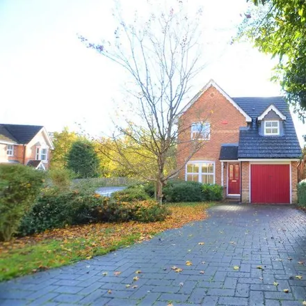 Rent this 3 bed house on Peninsular Close in Camberley, GU15 1QW
