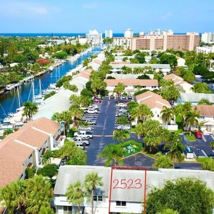 Image 1 - Carefree Boat Club, Northeast 23rd Avenue, Country Club Isles, Pompano Beach, FL 33062, USA - House for sale