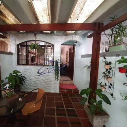 Rent this 3 bed house on Rua Artur Barreiros in Parque dos Príncipes, São Paulo - SP