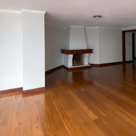 Image 2 - Avenida Edmundo Carvajal, 170104, Quito, Ecuador - Apartment for sale