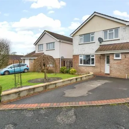 Buy this 4 bed house on Wingfield in Bodmin, PL31 2EZ