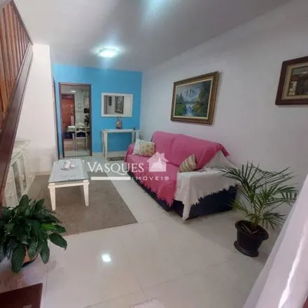 Buy this 2 bed house on Rua Antônio Rodrigues de Almeida in Prata, Teresópolis - RJ