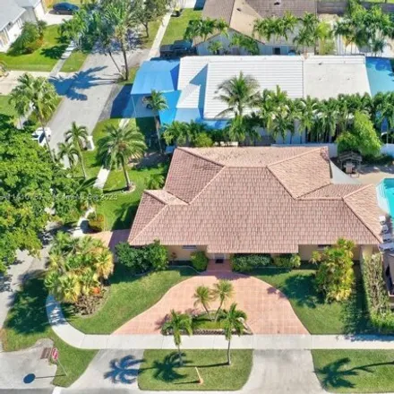Image 1 - 611 Southeast 4th Avenue, Dania Beach, FL 33004, USA - House for rent