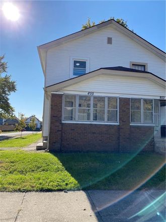 Rent this 2 bed house on 855 Lincoln Street in Indianapolis, IN 46203