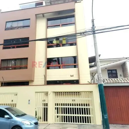 Buy this 3 bed apartment on Jirón General Luís La Puerta in Santiago de Surco, Lima Metropolitan Area 15038
