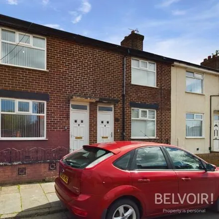 Rent this 3 bed townhouse on Hankinson Street in Liverpool, L13 1DF