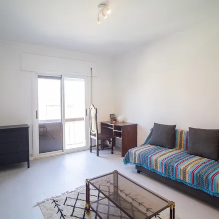 Rent this 1 bed apartment on Restaurante Merendeiro in Rua 1º de Maio, 4430-999 Vila Nova de Gaia