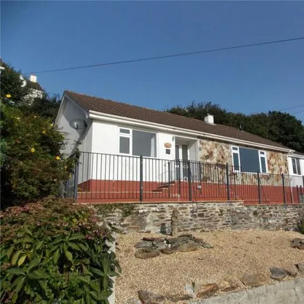 Image 1 - Wood View, Penryn, TR10 8PG, United Kingdom - House for sale