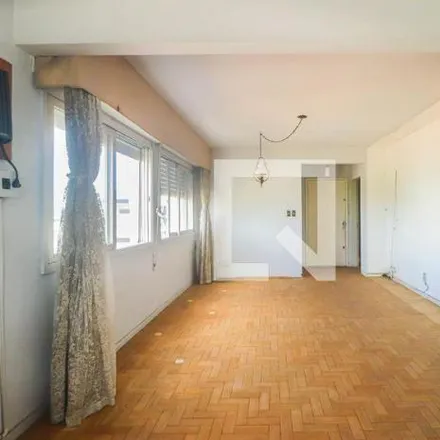 Rent this 3 bed apartment on Avenida Carlos Gomes in Petrópolis, Porto Alegre - RS