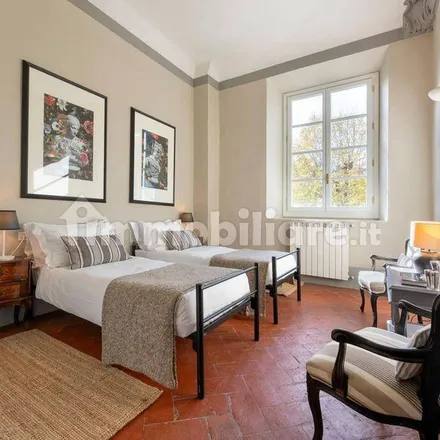 Rent this 3 bed apartment on Piazza Pier Vettori in 50100 Florence FI, Italy