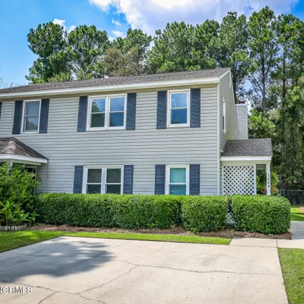 Buy this 3 bed condo on 140 Lullwater Drive in Wilmington, NC 28403