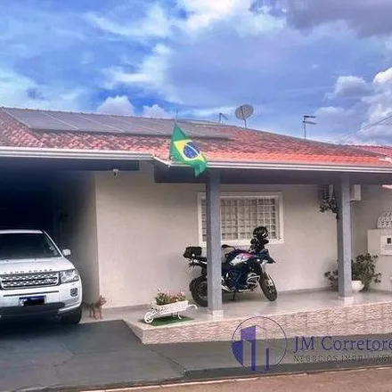 Buy this 3 bed house on unnamed road in Coliseu, Londrina - PR