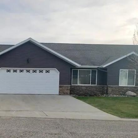 Image 1 - 584 Legacy Lane Northeast, Barnes County, ND 58072, USA - Townhouse for sale