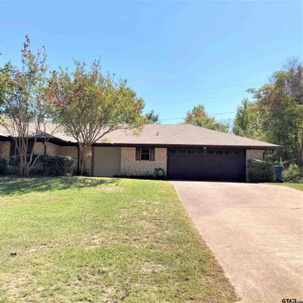 Buy this 3 bed house on 3310 Bogota Road in Athens, TX 75752