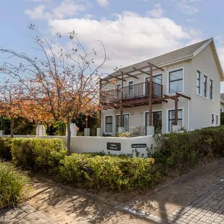 Image 5 - Longmere Street, Heldervue, Somerset West, 7110, South Africa - Apartment for rent