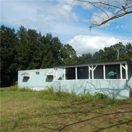 Image 1 - 87 Cove Road, Inglis, Levy County, FL 34449, USA - House for sale