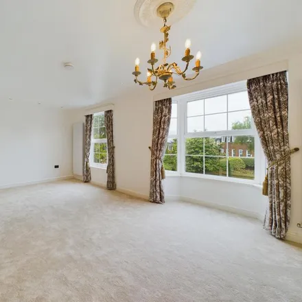 Image 9 - Burghley House, Somerset Road, London, SW19 5HT, United Kingdom - Townhouse for rent