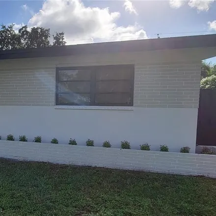 Rent this 3 bed house on 2513 Island Drive in Miramar, FL 33023