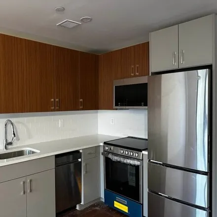 Rent this 3 bed apartment on 83-23 Parsons Boulevard in New York, NY 11432