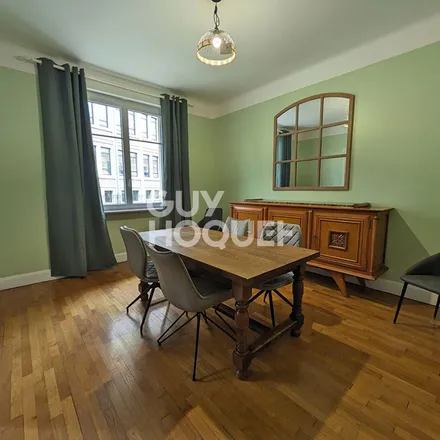 Rent this 4 bed apartment on 4 boulevard léon blum in 25000 Besançon, France