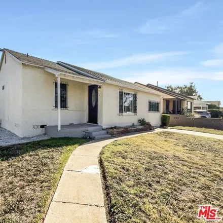 Image 1 - 1582 West Spruce Street, Compton, CA 90220, USA - House for sale
