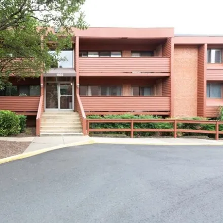 Rent this 2 bed condo on 4400 South Four Mile Run Drive in Arlington, VA 22204