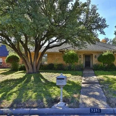 Buy this 3 bed house on 3281 Woodlake Drive in Abilene, TX 79606