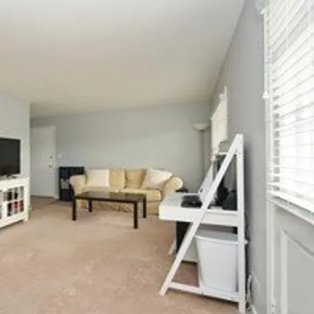 Image 3 - Dundee Road, Northbrook, IL 60062, USA - Condo for rent