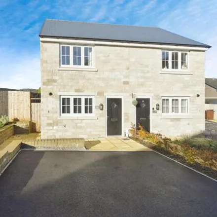 Buy this 2 bed duplex on Cairn Drive in Harpur Hill, SK17 9XP