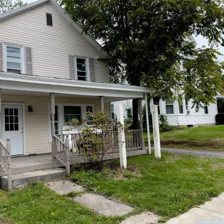 Buy this 3 bed house on 498 Main Street in Cairo, NY 12413