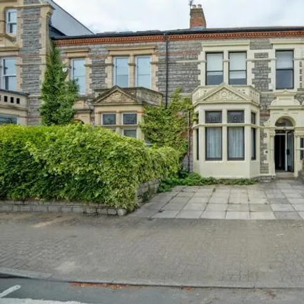 Image 4 - Bradenham Place, Penarth, CF64 1YL, United Kingdom - Townhouse for sale